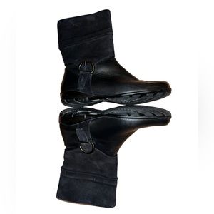 Vaneli Sport Boots Size 6.5